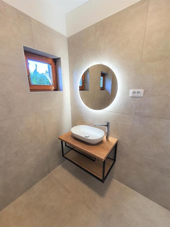Tisa Homes Savudrija Exterior photo